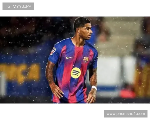 费兰若若伤愈将重返首发锋线否则拉什福德继续领衔进攻 费兰若若伤愈将重返首发锋线否则拉什福德继续领衔进攻