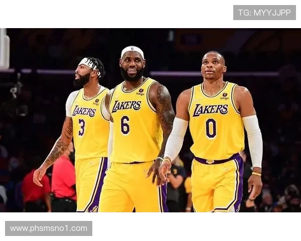 原创威斯布鲁克躺枪？格林：跟詹姆斯当队友打不出来的球员都很烂！